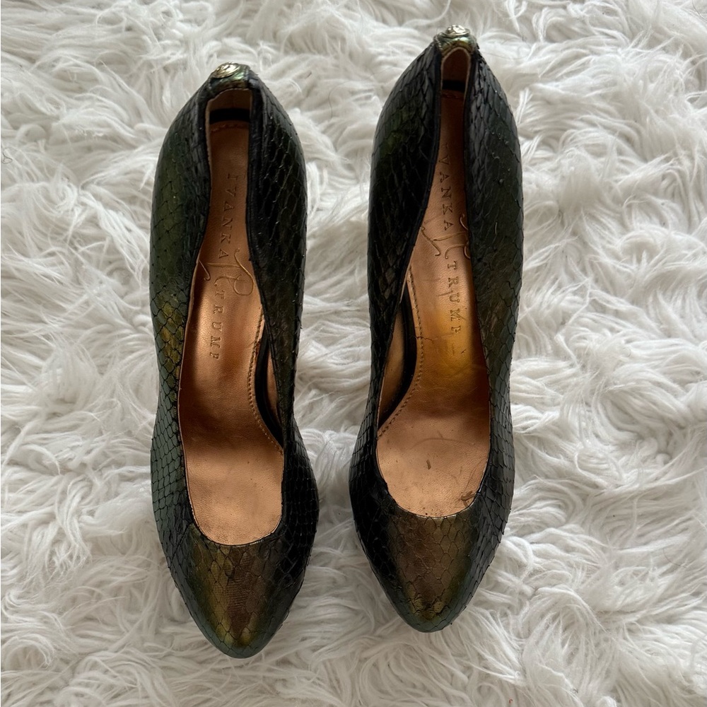 Ivanka Trump Green Stiletto Heels